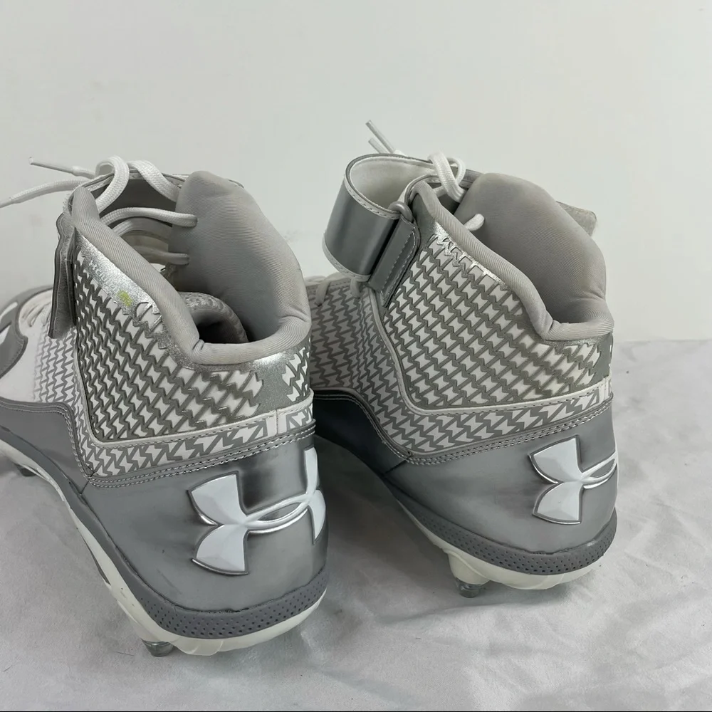 Under Armour Clutch Fit White Silver Cleats